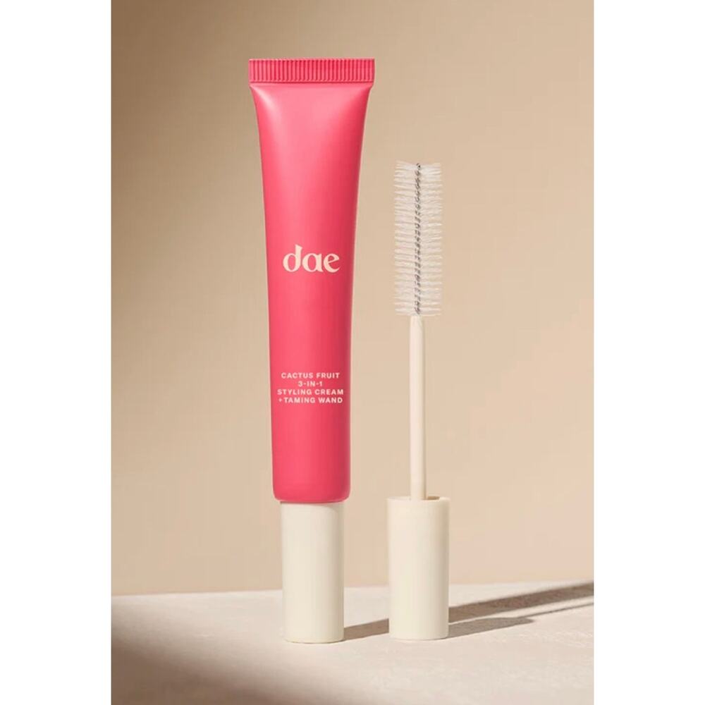 $20 New DAE Cactus Fruit 3-IN-1 Styling Cream + Taming Wand